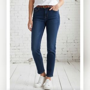 Reitmans the insider timeless classic dark blue stretchy jeans, size 29